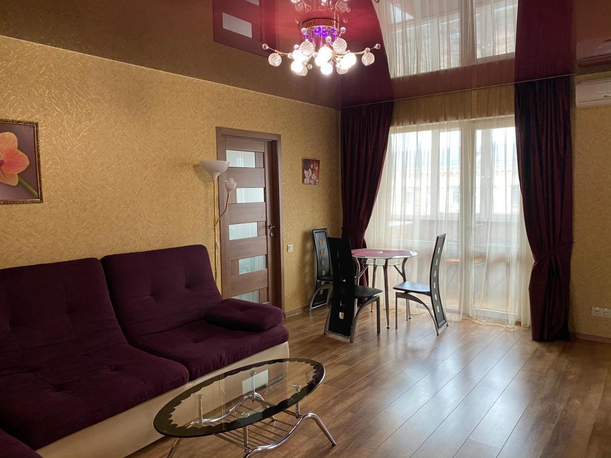 New Apartments With Panoramic Views On Avenue Nauky Charkov Buitenkant foto