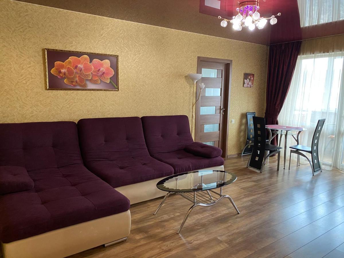 New Apartments With Panoramic Views On Avenue Nauky Charkov Buitenkant foto